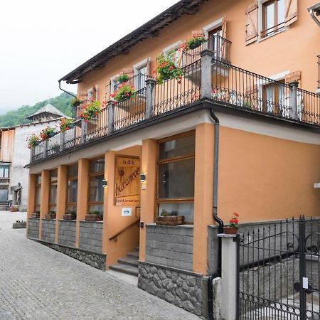 B&B Il Bucaneve Crissolo Exterior foto