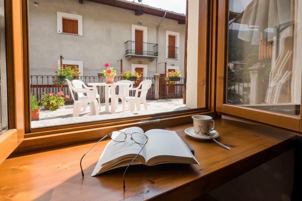 B&B Il Bucaneve Crissolo Exterior foto